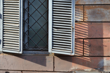 Old window shutters - 163827233