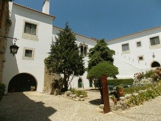 jolie architecture d'une maison au Portugal