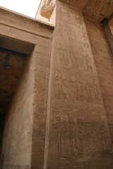 Fototapeta na wymiar Mur hiéroglyphes egypte
