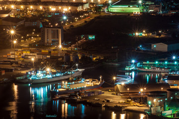 Fototapeta na wymiar Port Louis by night