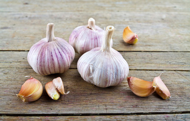 garlic on wooden table