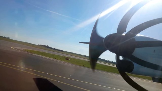 The plane takes off. Plane motor with propeller