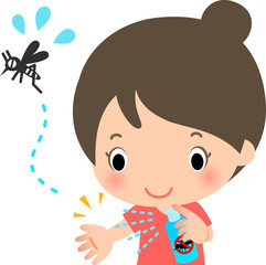 虫除けスプレーを腕にかける女性