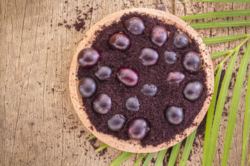 Fruits and acai powder originating from the Amazon  (Euterpe oleracea)