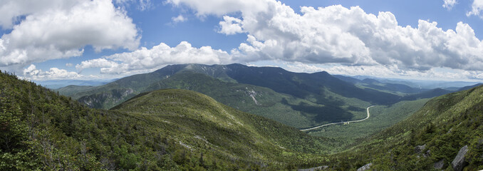 Fototapeta na wymiar Panoramic View from Cannon Mountain, New Hampshire