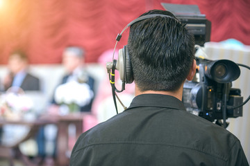 News conference. Spokesman.