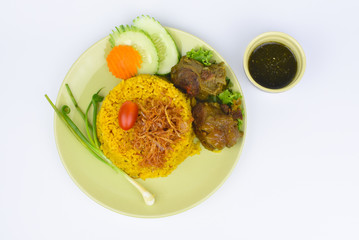yellow rice with beef