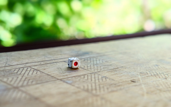 Backgammon dice
