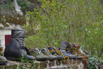 lavardin chaussures sur le chemin
