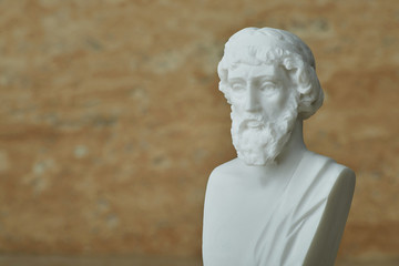 Fototapeta na wymiar Statue of ancient Greek philosopher Plato.