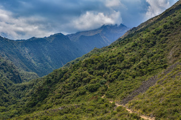 Naklejka premium szlak peru inca salkantay green valley