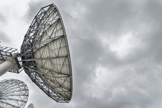 ANTENA PARAB&Oacute;LICA