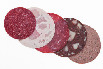 Verschiedene Wurstscheiben