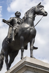 Fototapeta na wymiar King George IV Statue in London