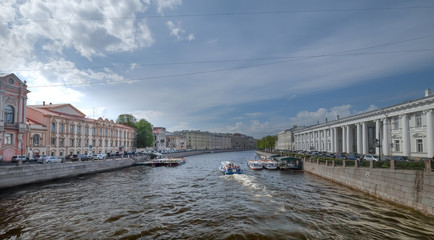 Fototapeta premium River channel with boats in Saint-Petersburg RUSSIA