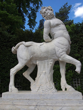 Centaure - Jardins du Grand Trianon &agrave; Versailles