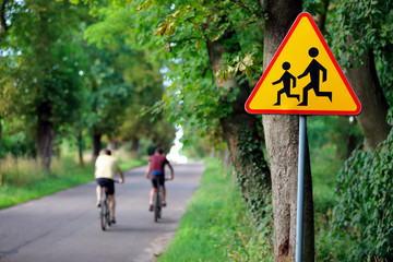Obraz premium Road with warning sign Attention Children