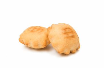Biscuit with bitter chocolate cream filling