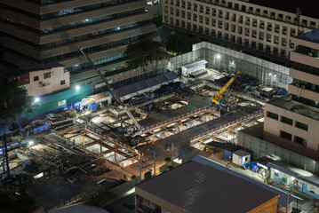 Fototapeta na wymiar Night view of a construction site