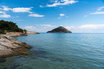 Obraz premium Amazing turquise water on the coast of the beautiful greek island Thasos