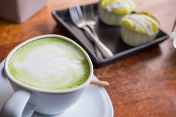 Green tea latte art 