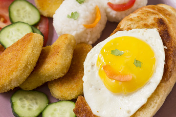 Lunch in the lunch box. Delicious and hearty snack. Replenishment of energy.