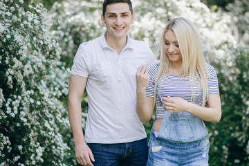 Obraz premium couple in nature