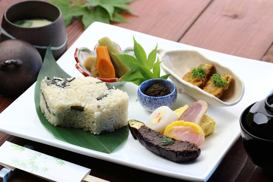 和食のワンプレートランチ Stock Photo Adobe Stock 和食のワンプレートランチ Stock Photo Adobe Stock