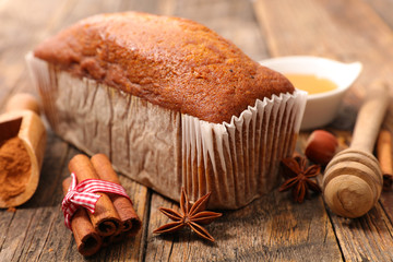 gingerbread cake