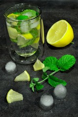 lemoniada z miętą © Piotr Łaskawski