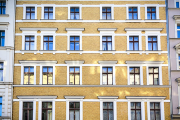 Fototapeta na wymiar facade of a beautiful old house in Berlin Kreuzberg