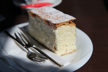 Cream Cake