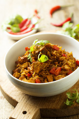 Spiced rice with chicken and vegetables