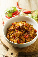 Spiced rice with chicken and vegetables