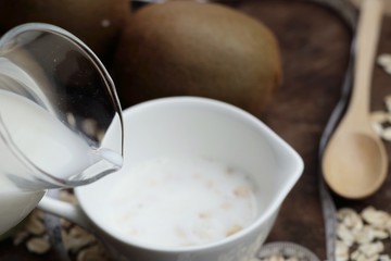 oat flakes with milk