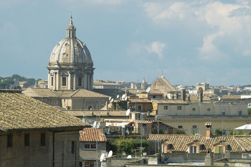Fototapeta na wymiar Roman roofs