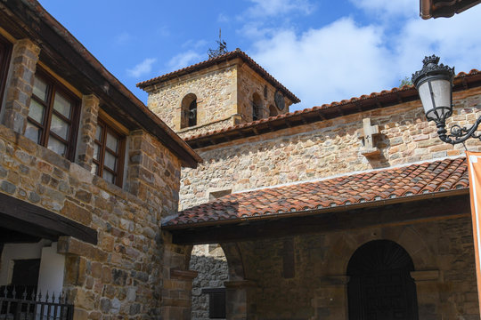 Church of Barcena Mayor 