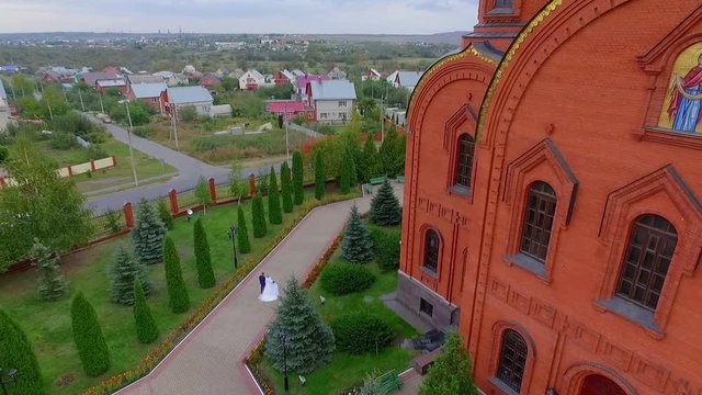 The church the temple will fly through the air