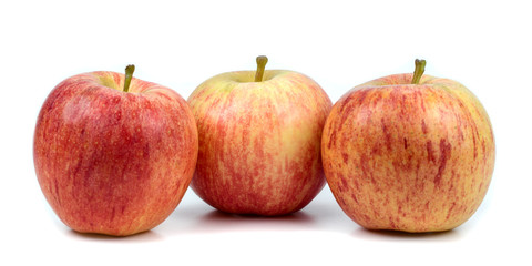 Fototapeta na wymiar Red apples isolated on white
