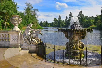 Foto op Canvas Italian Gardens at Hyde Park in London © irisphoto1