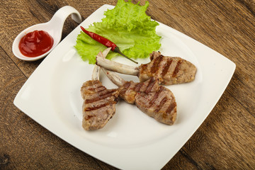 Grilled lamb