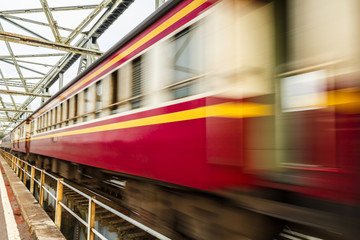 Fototapeta premium Train on the bridge