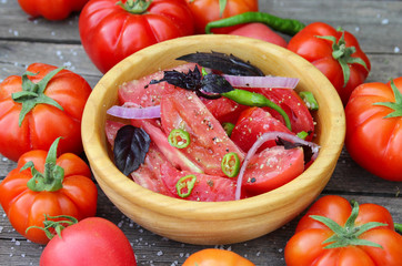 Tomato salad with hot pepper.