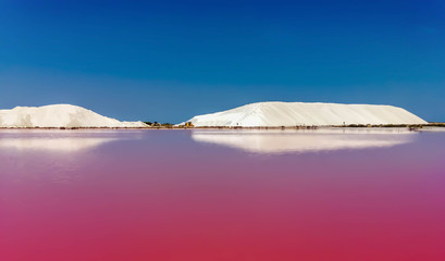 Les salins d'Aigues-Mortes.