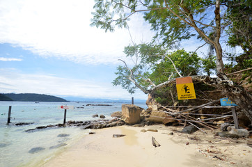 Fototapeta premium Beach in Sapi Island, Sabah Malaysia.