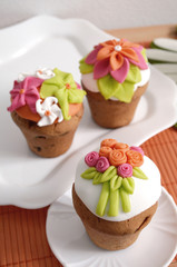 cupcake decorated with mastic