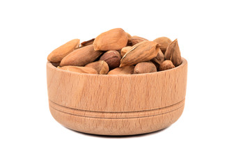 Uzbek almonds in bowl