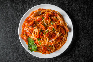 ボンゴレパスタ　Spaghetti with clam and tomato 