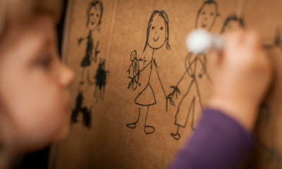 Little girl drawing © Pav-Pro Photography 