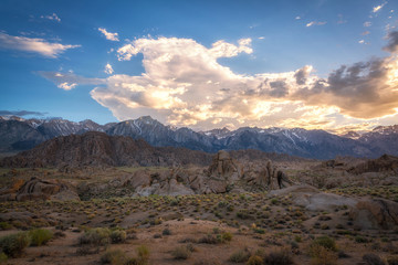 Fototapeta premium Alabama Hills Cloudy Sunset 